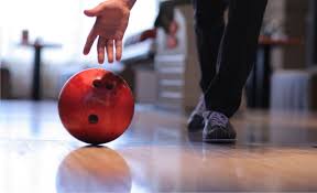 Игра в боулинг в Кемерове.Ultra Подарки. Игра в боулинг в Кемерове. Сервис: UltraPodarki.ru 8 800 505 95 30. Игра в боулинг, игра в боулинг Кемерово, боулинг Кемерово, купить боулинг Кемерово, играть в боулинг, играть в боулинг Кемерово