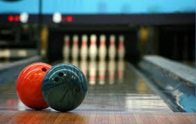 Игра в боулинг в Кемерове.Ultra Подарки. Игра в боулинг в Кемерове. Сервис: UltraPodarki.ru 8 800 505 95 30. Игра в боулинг, игра в боулинг Кемерово, боулинг Кемерово, купить боулинг Кемерово, играть в боулинг, играть в боулинг Кемерово