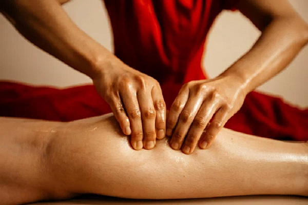 Традиционный тайский массаж в Кемерове. Сервис Ultra Подарки. Традиционный тайский массаж в Кемерове. Попробуйте настоящий тайский массаж в массажном салоне Кемерово. Сервис UltraPodarki.ru 8 800 505 95 30. Традиционный тайский массаж Кемерово, тайский массаж Кемерово цена, услуга массаж Кемерово, профессиональный массаж Кемерово, спа салон Кемерово, массажный салон Кемерово, тайский массаж Кемерово, традиционный тайский массаж, купить массаж Кемерово