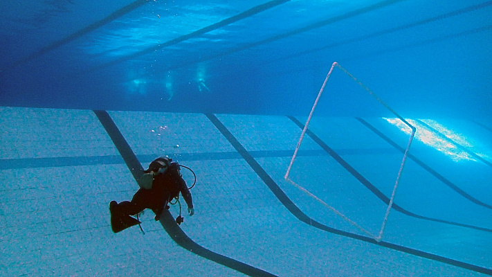 Дайвинг в Кемерове глубокое погружение с аквалангом. Ultra Подарки. Дайвинг. Купить дайвинг в Кемерове, обучение глубокому погружению, арендовать акваланг и подводное снаряжение. UltraPodarki.ru 8 800 505 95 30. дайвинг погружение Кемерово, подводное плавание Кемерово, дайвинг клуб Кемерово, подарочные сертификаты, глубокое погружение, погружение с аквалангом Кемерово, дайвинг центр Кемерово, купить дайвинг Кемерово