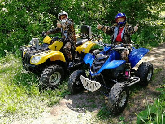 Катание на квадроциклах в Кемерове. Сервис Ultra Подарки. Подарочный сертификат на катание на квадроциклах в Кемерове. Закажите катание на квадроциклах недорого и наслаждайтесь активным отдыхом с друзьями. Выбирайте живописные маршруты для езды на квадроциклах. Сервис UltraPodarki.ru 8800-505-9530. Катание на квадроциклах, Прокат квадроциклов, езда на квадроцикле, прокат квадроциклов Кемерово, катание на квадроциклах Кемерово, Катание на квадроциклах зимой, Катание на квадроциклах летом, Сертификат на катание на квадроциклах 

