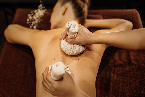 Традиционный тайский массаж в Кемерове. Сервис Ultra Подарки. Традиционный тайский массаж в Кемерове. Попробуйте настоящий тайский массаж в массажном салоне Кемерово. Сервис UltraPodarki.ru 8 800 505 95 30. Традиционный тайский массаж Кемерово, тайский массаж Кемерово цена, услуга массаж Кемерово, профессиональный массаж Кемерово, спа салон Кемерово, массажный салон Кемерово, тайский массаж Кемерово, традиционный тайский массаж, купить массаж Кемерово