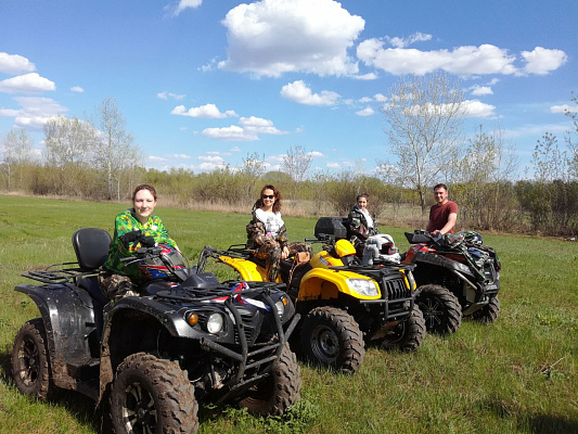 Прокат квадроциклов летом в Кемерове. Сервис Ultra Подарки. Подарочный сертификат на прокат квадроциклов летом и зимой в Кемерове. Закажите катание на квадроциклах недорого и наслаждайтесь активным отдыхом с друзьями. Выбирайте живописные маршруты для езды на квадроциклах. Сервис UltraPodarki.ru 8800-505-9530. Катание на квадроциклах, Прокат квадроциклов, езда на квадроцикле, прокат квадроциклов Кемерово, катание на квадроциклах Кемерово, Катание на квадроциклах зимой, Катание на квадроциклах летом, Сертификат на катание на квадроциклах 

