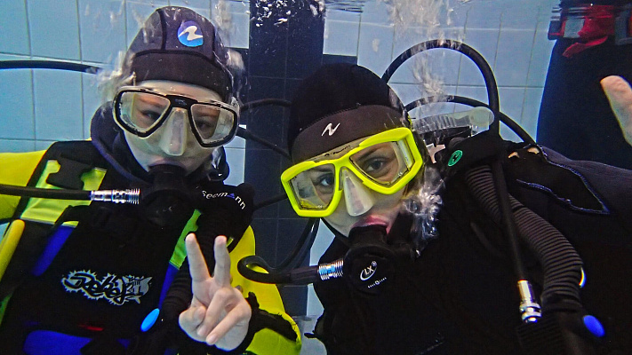 Дайвинг в Кемерове глубокое погружение с аквалангом. Ultra Подарки. Дайвинг. Купить дайвинг в Кемерове, обучение глубокому погружению, арендовать акваланг и подводное снаряжение. UltraPodarki.ru 8 800 505 95 30. дайвинг погружение Кемерово, подводное плавание Кемерово, дайвинг клуб Кемерово, подарочные сертификаты, глубокое погружение, погружение с аквалангом Кемерово, дайвинг центр Кемерово, купить дайвинг Кемерово