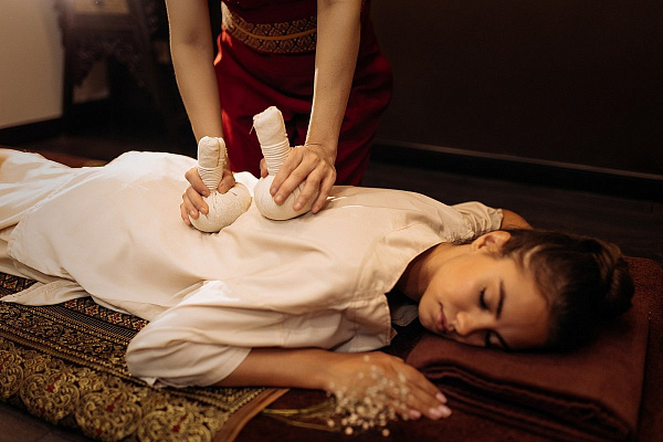 Традиционный тайский массаж в Кемерове. Сервис Ultra Подарки. Традиционный тайский массаж в Кемерове. Попробуйте настоящий тайский массаж в массажном салоне Кемерово. Сервис UltraPodarki.ru 8 800 505 95 30. Традиционный тайский массаж Кемерово, тайский массаж Кемерово цена, услуга массаж Кемерово, профессиональный массаж Кемерово, спа салон Кемерово, массажный салон Кемерово, тайский массаж Кемерово, традиционный тайский массаж, купить массаж Кемерово