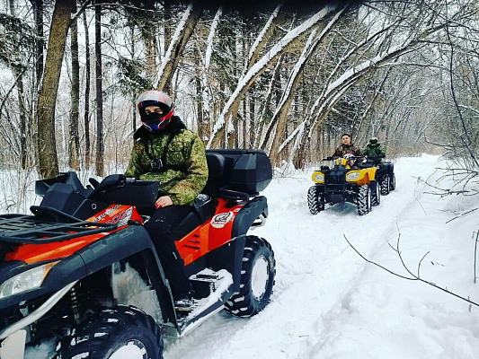 Катание на квадроциклах в Кемерове. Сервис Ultra Подарки. Подарочный сертификат на катание на квадроциклах в Кемерове. Закажите катание на квадроциклах недорого и наслаждайтесь активным отдыхом с друзьями. Выбирайте живописные маршруты для езды на квадроциклах. Сервис UltraPodarki.ru 8800-505-9530. Катание на квадроциклах, Прокат квадроциклов, езда на квадроцикле, прокат квадроциклов Кемерово, катание на квадроциклах Кемерово, Катание на квадроциклах зимой, Катание на квадроциклах летом, Сертификат на катание на квадроциклах 

