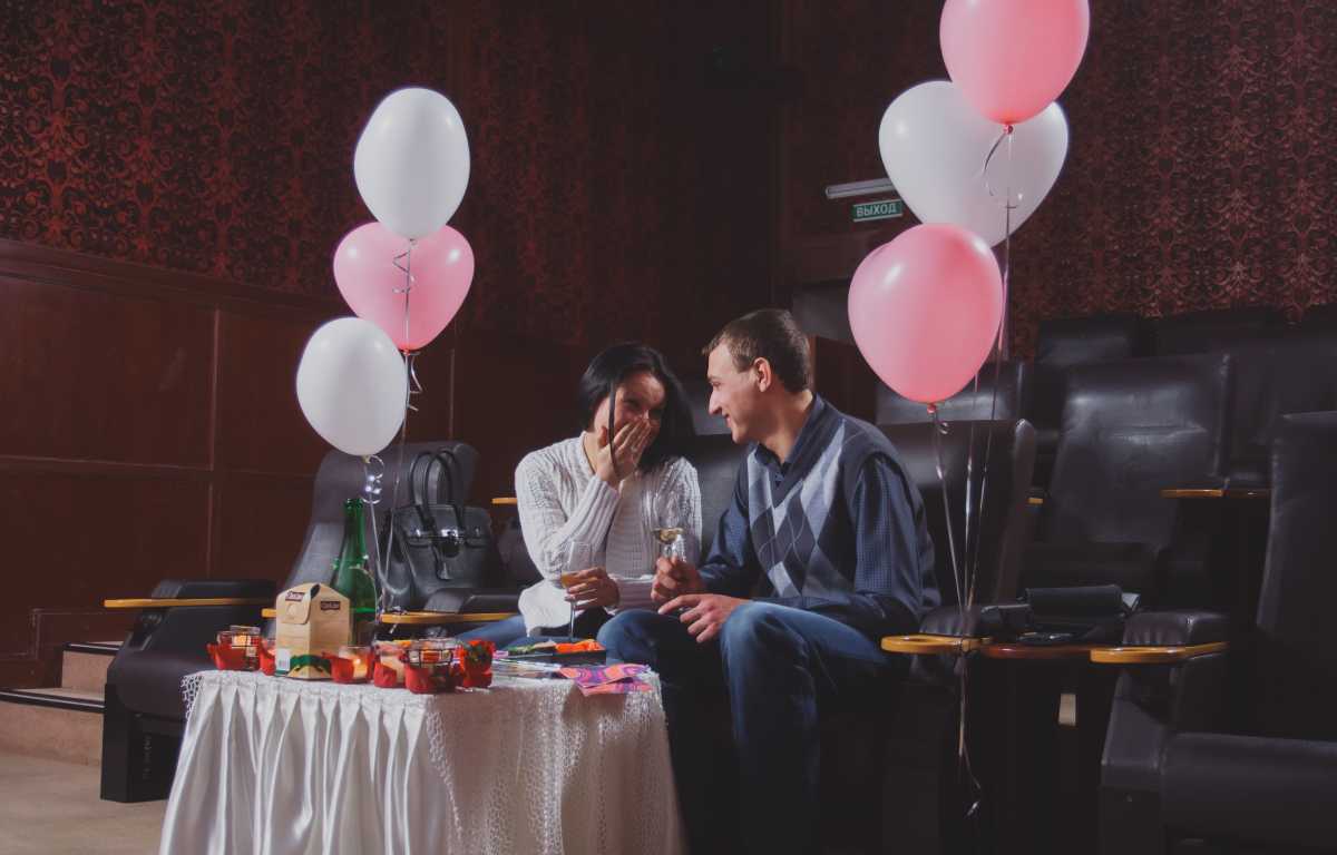 Романтическое свидание в кинотеатре в Кемерове